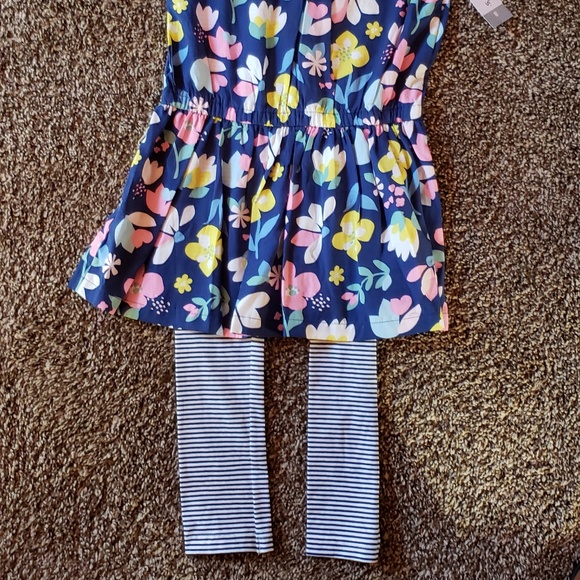 CARTER'S KID 2 PIECE OUTFIT - Picture 2 of 4